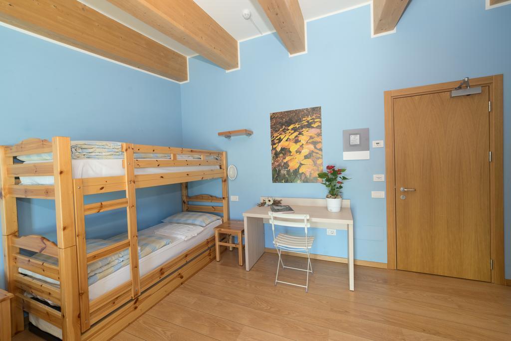 Hostel L'Ost - Ostello Di Grumes Dış mekan fotoğraf