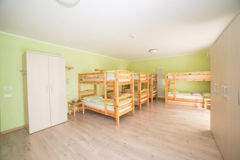 Hostel L'Ost - Ostello Di Grumes Dış mekan fotoğraf