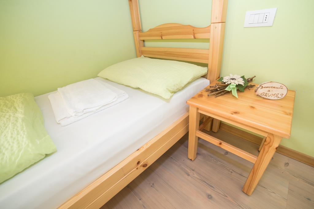Hostel L'Ost - Ostello Di Grumes Dış mekan fotoğraf