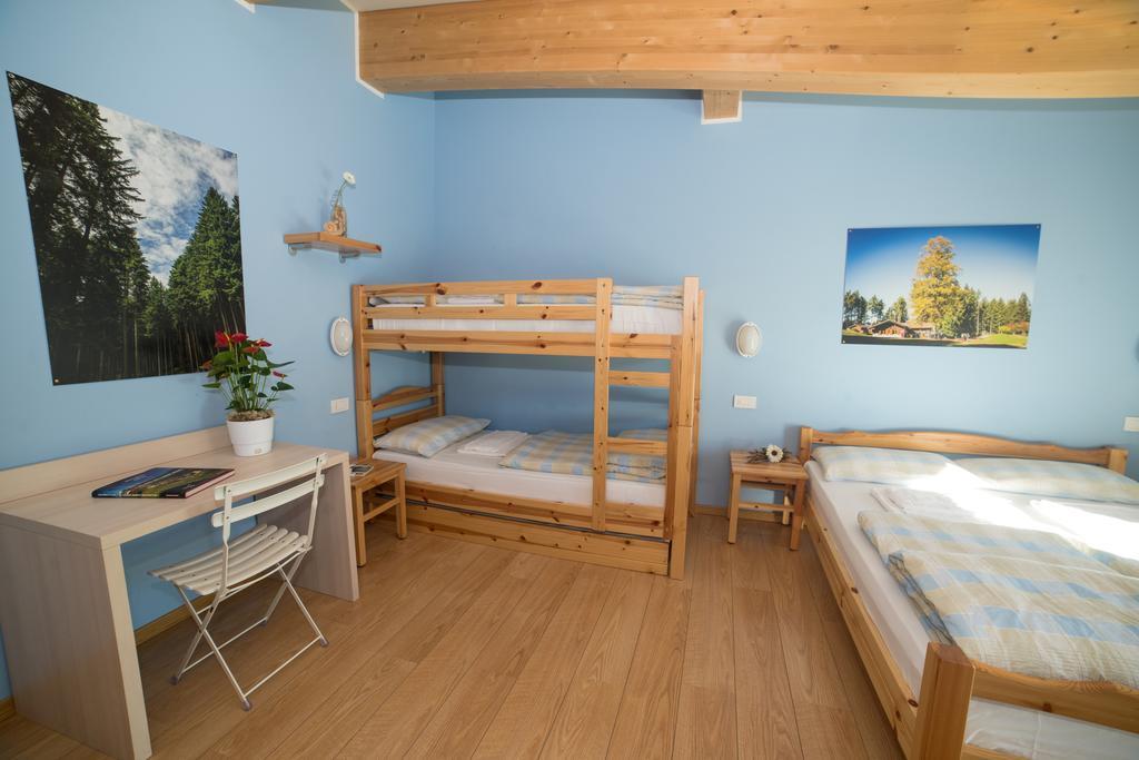Hostel L'Ost - Ostello Di Grumes Dış mekan fotoğraf