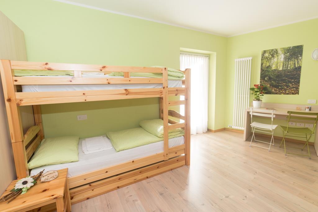 Hostel L'Ost - Ostello Di Grumes Oda fotoğraf