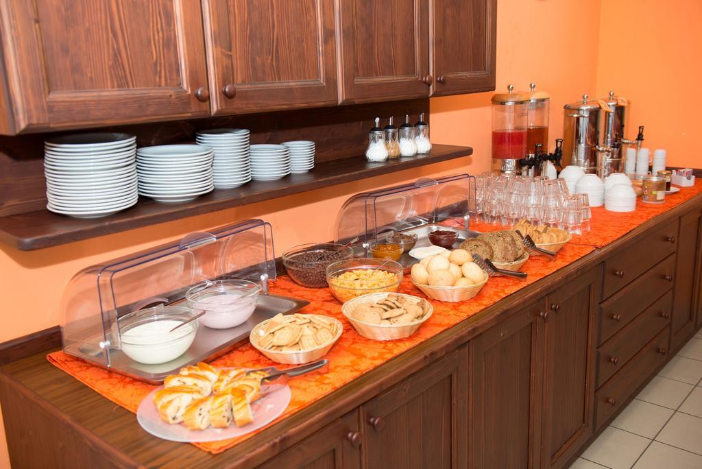 Hostel L'Ost - Ostello Di Grumes Dış mekan fotoğraf