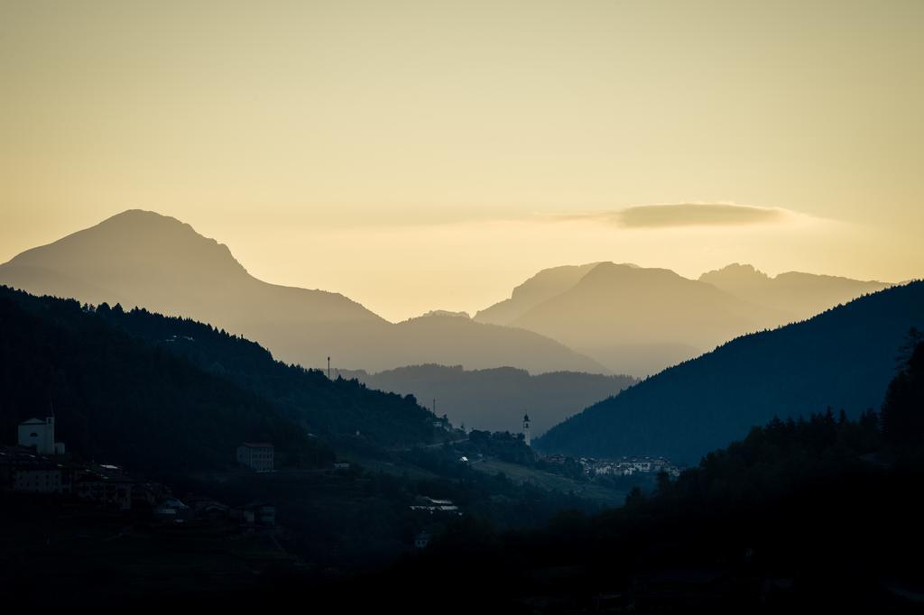 Hostel L'Ost - Ostello Di Grumes Dış mekan fotoğraf